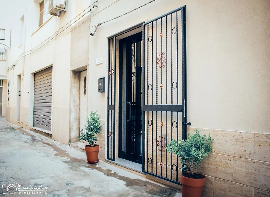 Le Stanze Del Vicolo Apartment Mazara del Vallo